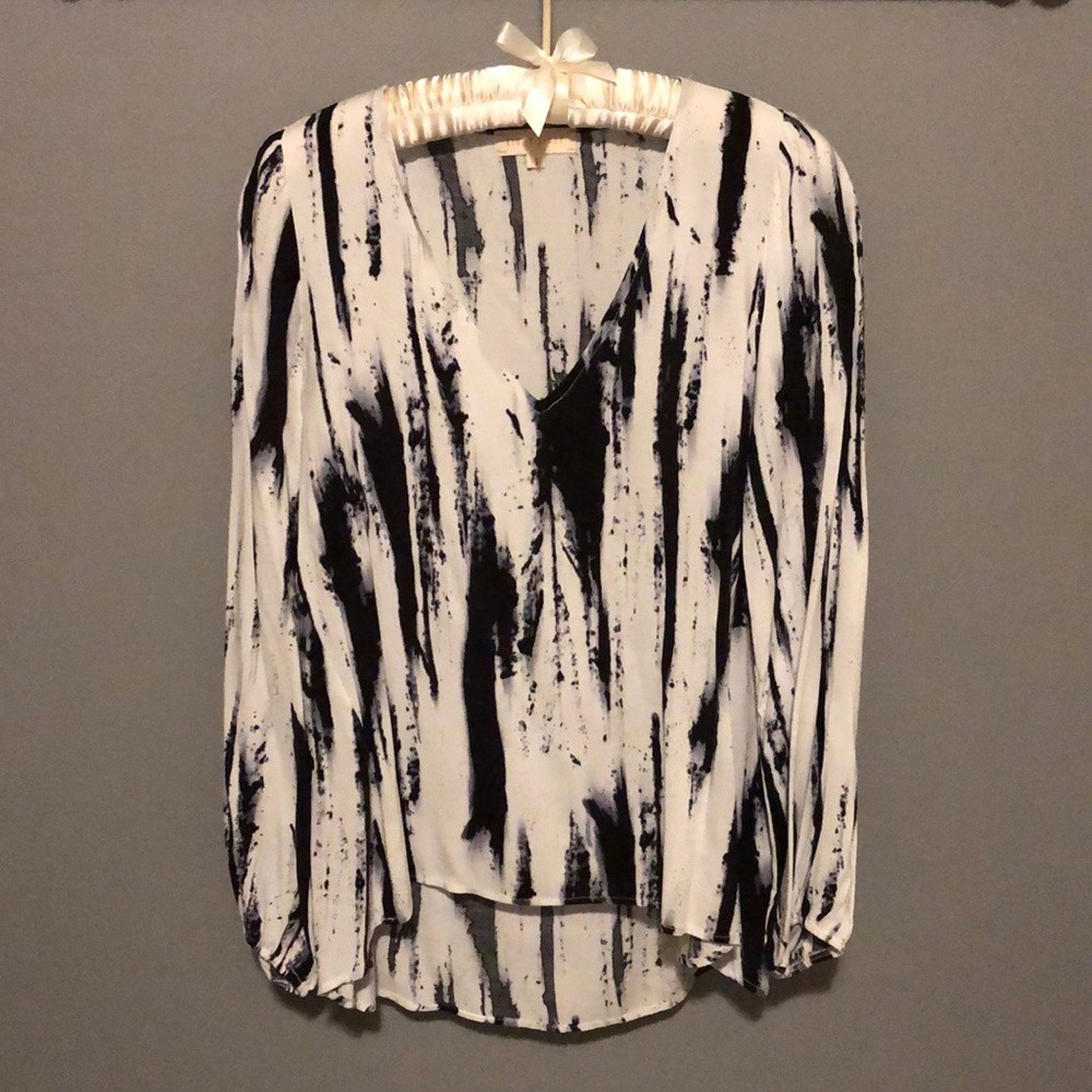 Eight Sixty high-low tunic top